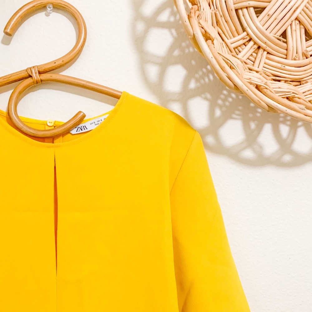 ZARA BLOUSE | Size Small | Yellow
